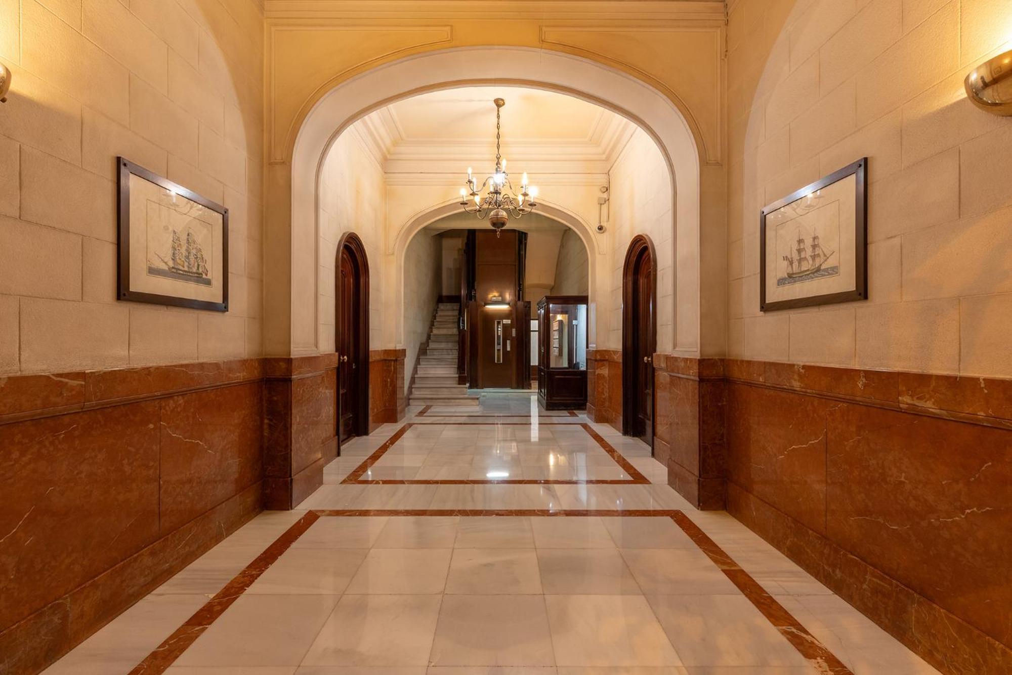 Large & Beautiful Apartment 4Min From Passeig De Gracia 바르셀로나 외부 사진