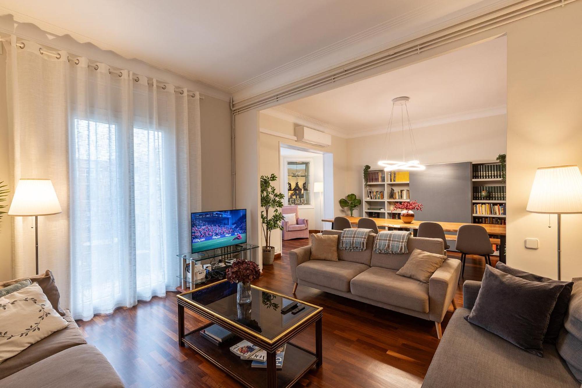 Large & Beautiful Apartment 4Min From Passeig De Gracia 바르셀로나 외부 사진